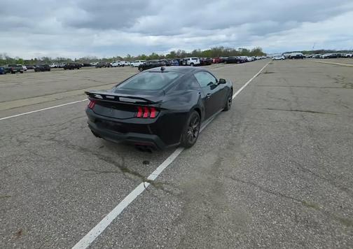 SHADOW BLACK 2025 Ford Mustang Dark Horse