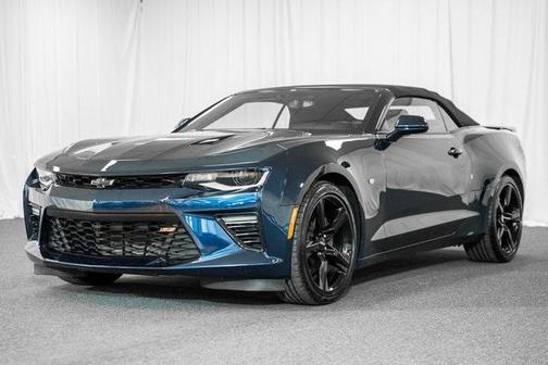 Photo 5 of 42 of 2016 Chevrolet Camaro 1SS