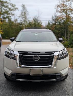 2022 Nissan Pathfinder Platinum 4WD