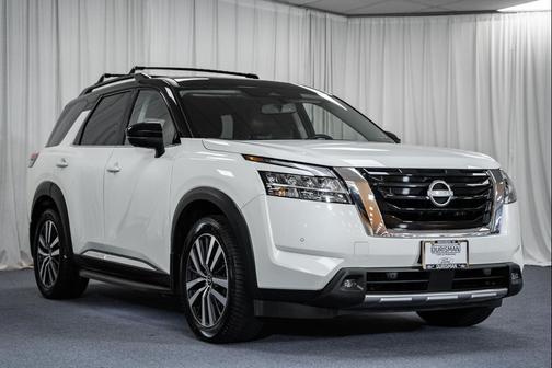 2022 Nissan Pathfinder Platinum 4WD