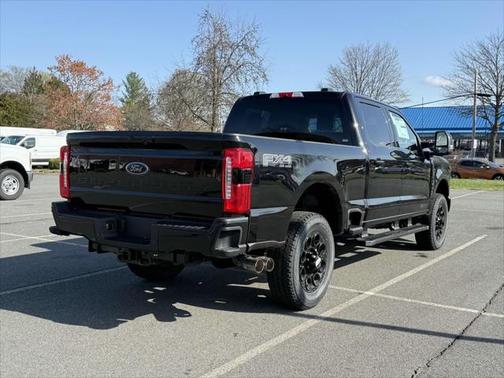 2025 Ford F-350 Lariat