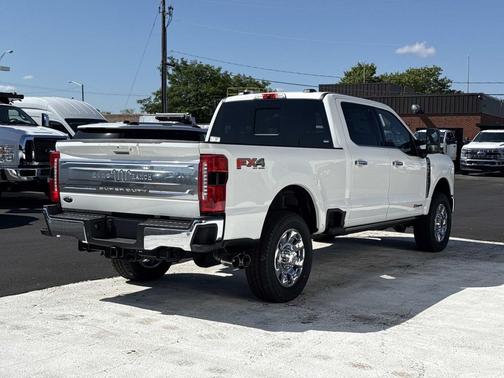 STAR WHITE 2026 Ford F-350 King Ranch