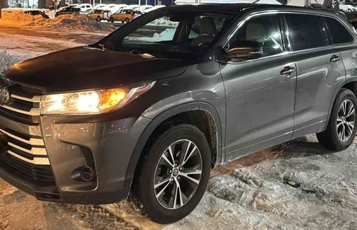 2017 Toyota Highlander LE I4