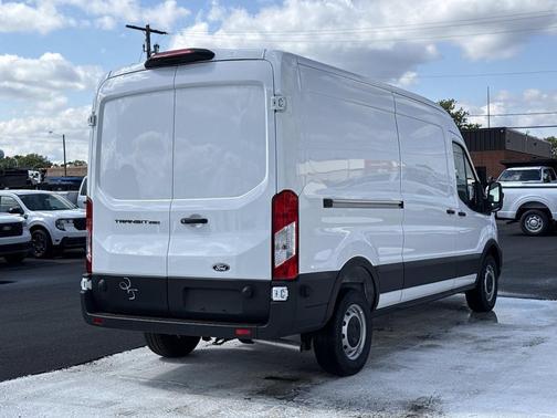 OXFORD WHITE 2026 Ford Transit-250 Base