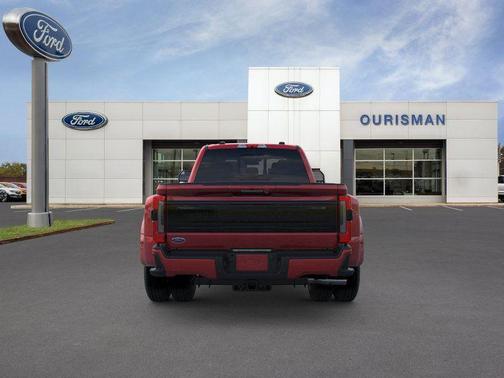 2026 Ford F-350 Platinum