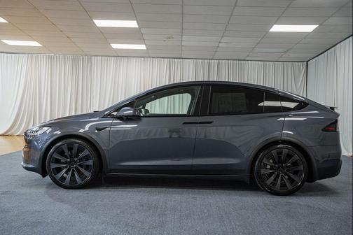 Midnight Silver Metallic 2022 Tesla Model X Dual Motor All-Wheel Drive