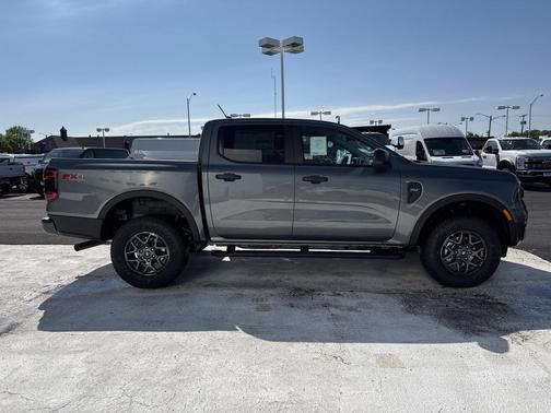 CARBONIZED GRAY METALLIC 2026 Ford Ranger XLT