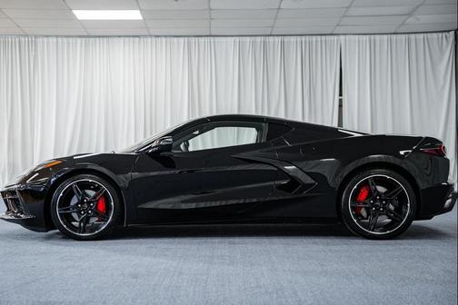 2022 Chevrolet Corvette Stingray w/1LT