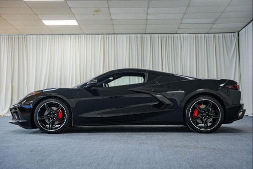 2022 Chevrolet Corvette Stingray w/1LT