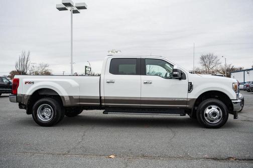 2021 Ford F-350 Lariat