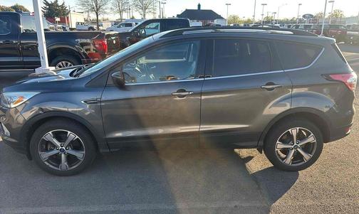 MAGNETIC METALLIC 2017 Ford Escape SE