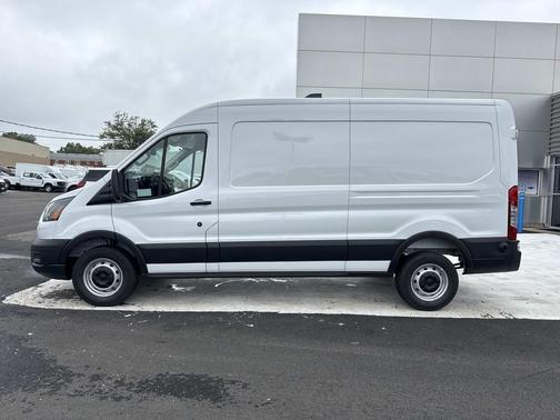 Oxford White 2026 Ford Transit-250 Base