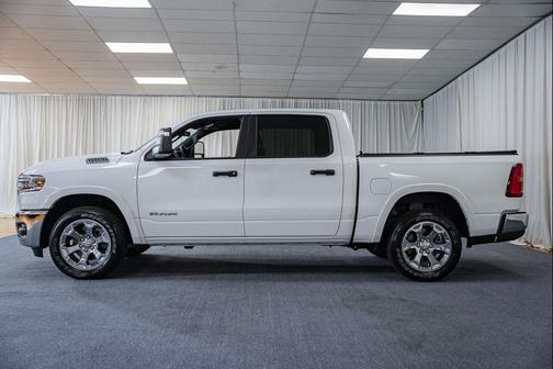 Bright White Clearcoat 2025 RAM 1500 Big Horn/Lone Star