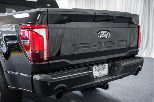 AGATE BLACK METALLIC 2024 Ford F-150 Lariat