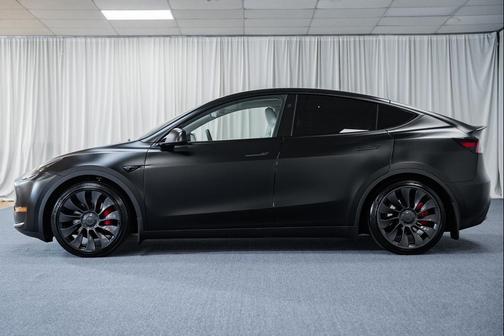 2023 Tesla Model Y Performance Dual Motor All-Wheel Drive
