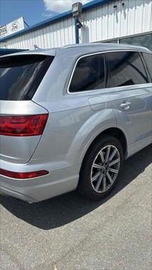 2019 Audi Q7 55 Premium Plus