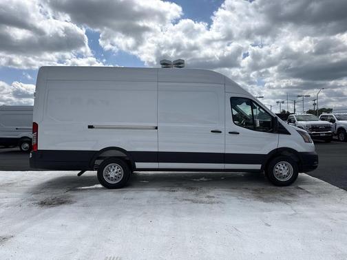 OXFORD WHITE 2026 Ford Transit-350 Base