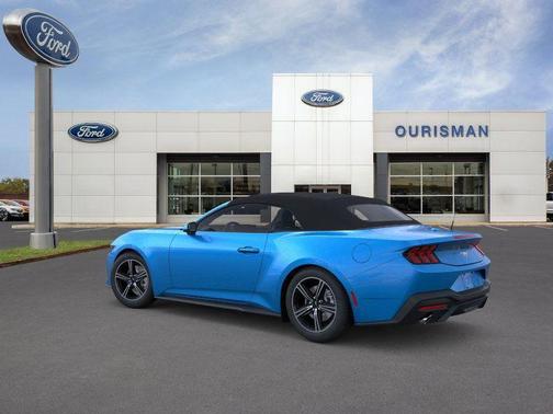 2025 Ford Mustang EcoBoost