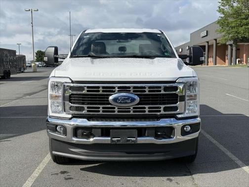 2025 Ford F-350 XLT