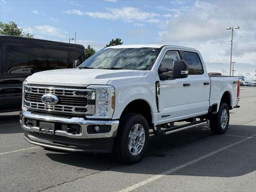 2025 Ford F-350 XLT