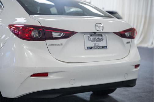 Snowflake White Pearl Mica 2017 Mazda Mazda3 Touring