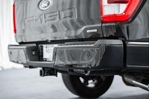 AGATE BLACK METALLIC 2023 Ford F-150 Lariat