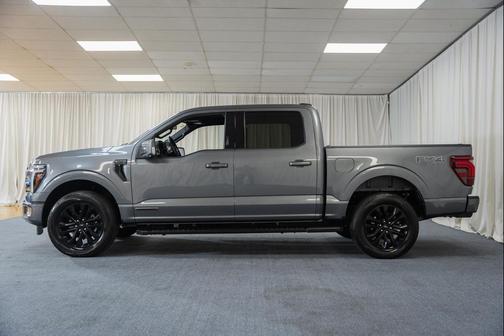 CARBONIZED GRAY METALLIC 2024 Ford F-150 Lariat