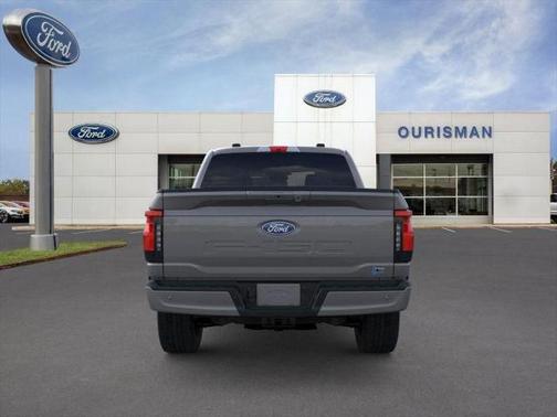 2025 Ford F-150 Lightning Flash