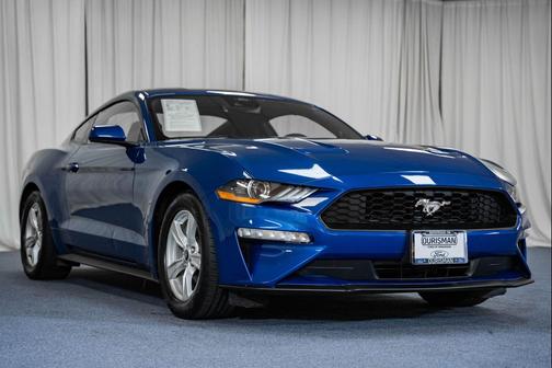 2022 Ford Mustang EcoBoost