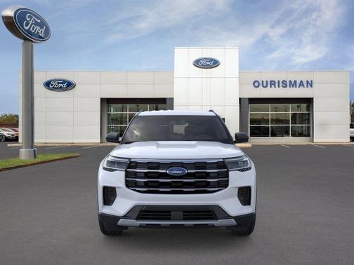 Space White Metallic 2026 Ford Explorer Active