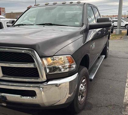 2017 RAM 2500 Tradesman Crew Cab 4x4 8' Box