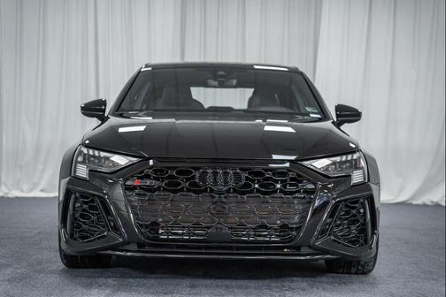 2022 Audi RS 3 TFSI quattro S tronic