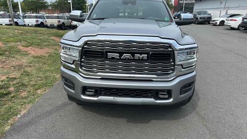 2022 RAM 2500 Limited Crew Cab 4x4 6'4' Box