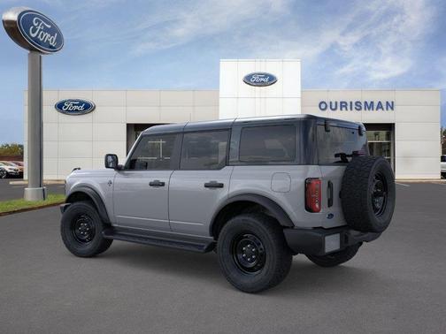 AVALANCHE GRAY 2026 Ford Bronco Outer Banks