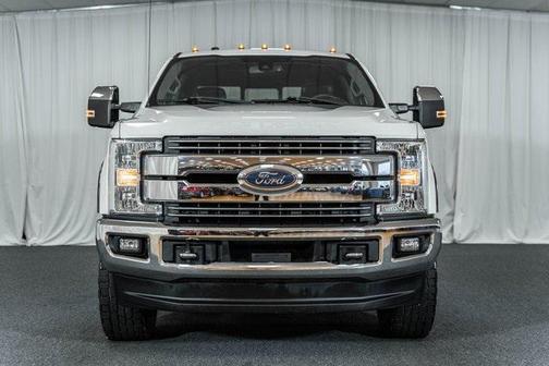 WHITE PLATINUM MET TRI-COAT 2017 Ford F-250 Lariat