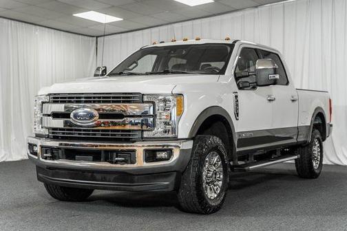 WHITE PLATINUM MET TRI-COAT 2017 Ford F-250 Lariat