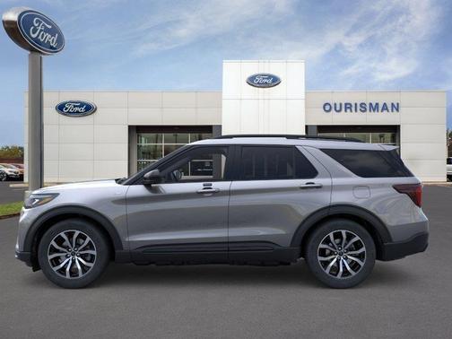 CARBONIZED GRAY METALLIC 2026 Ford Explorer ST-Line