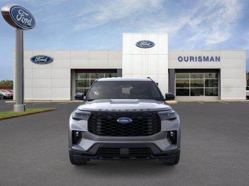CARBONIZED GRAY METALLIC 2026 Ford Explorer ST-Line