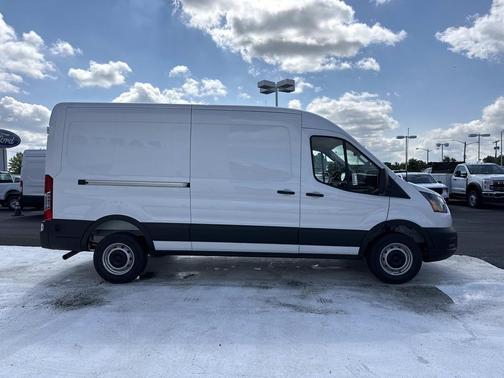 OXFORD WHITE 2026 Ford Transit-250 Base
