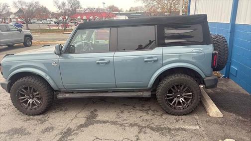 2021 Ford Bronco Outer Banks