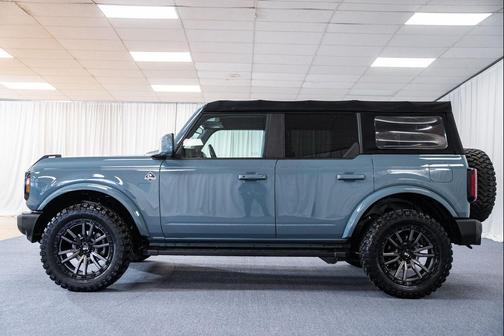 2021 Ford Bronco Outer Banks