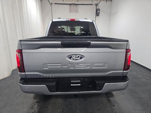 Iconic Silver Metallic 2025 Ford F-150 XLT