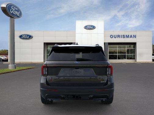 Agate Black Metallic 2026 Ford Explorer ST-Line