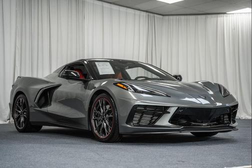 2024 Chevrolet Corvette Stingray w/2LT