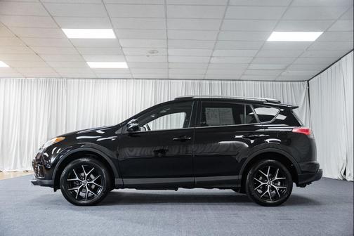 2016 Toyota RAV4 SE