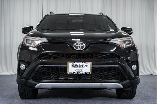 2016 Toyota RAV4 SE