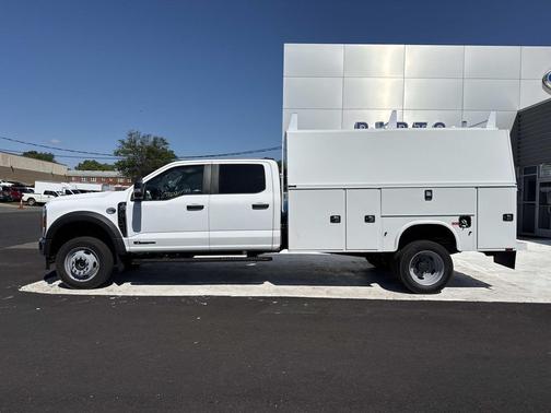 OXFORD WHITE 2026 Ford F-450 XL