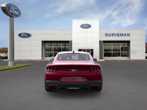 2025 Ford Mustang EcoBoost