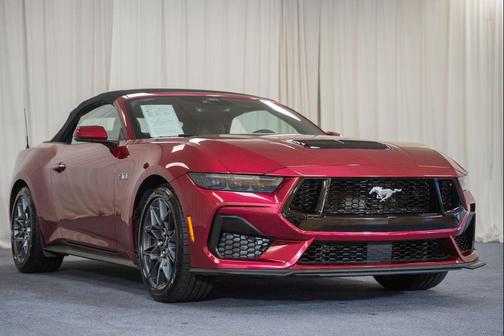MOLTEN MAGENTA METALLIC TC 2025 Ford Mustang GT Premium