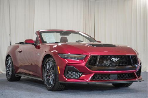 MOLTEN MAGENTA METALLIC TC 2025 Ford Mustang GT Premium